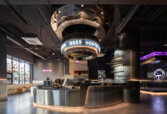 Hangzhou Desti Youth Park Hostel allows 18 year olds to book a room