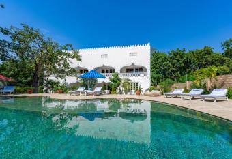 Hibiscus Home&Apartments has Balcony rooms