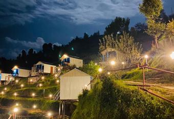 Nivriti Stays has Balcony rooms