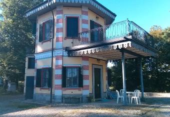 Agriturismo Villa Brugolta has Balcony rooms