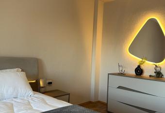 Villa Malo Guesthouse allows 18 year olds to book a room