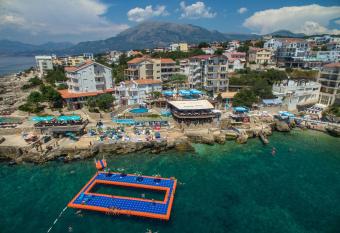 Villa Victoria Hladna Uvala has Balcony rooms