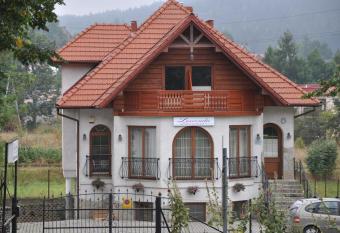 Apartamenty Lawenda has Balcony rooms