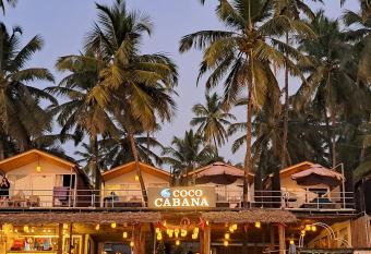 COCO CABANA has Balcony rooms