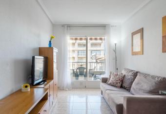 Sunflower Italia has Balcony rooms