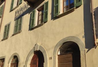 Pietra Viva - casa per vacanze has Balcony rooms