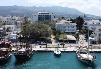 Jasmine Hotel allows 18 year olds to book a room