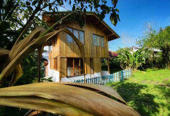 Inti Mindo Hostel allows 18 year olds to book a room