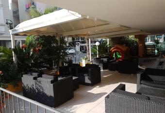 Hotel Austria has Balcony rooms