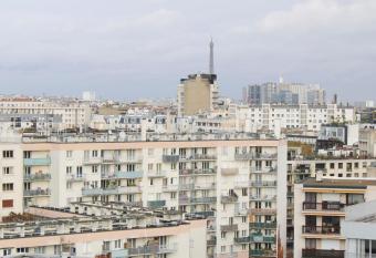 Pretty 30 m with view of the Eiffel Tower has Balcony rooms