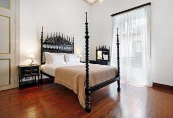 S   Heritage has Balcony rooms