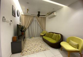FA & D Homestay Bangi Avenue has Balcony rooms