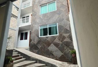 Edificio Palomas has Balcony rooms