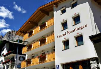 Garni Reutlingen has Balcony rooms