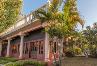 Ivory Enclave has Balcony rooms
