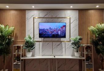 XCESS RESIDENCE has Balcony rooms