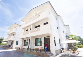 Vision          has Balcony rooms