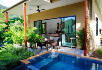 The Great Escape Chalets has Balcony rooms