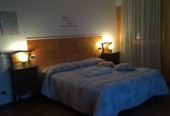 L Ospitalit   del Castello has Balcony rooms