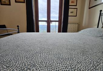 Villa Roxana camera Ana in bed and breakfast has Balcony rooms