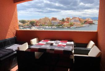 Magnifique Appartement t2 has Balcony rooms