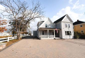 Water Access 5-Bed 2-Bath Retreat has Balcony rooms