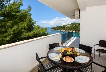 Apartments Domani has Balcony rooms