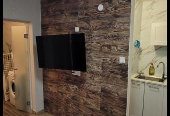 kasa or has Balcony rooms