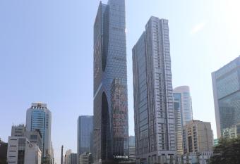 Yutai Hotel Apartment allows 18 year olds to book a room