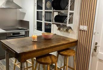 Charmant Chalet dans la nature has Balcony rooms