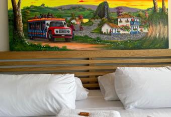 STAY HOTEL has rooms with a private hot tub