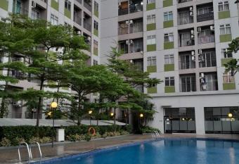 DAY USE Room at Serpong Green View has Balcony rooms