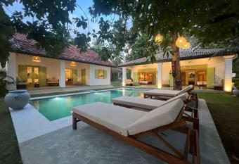 Zen House has Balcony rooms