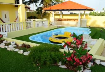 Adonai Hotel Boutique has Balcony rooms