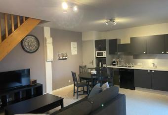 L Olivier has Balcony rooms