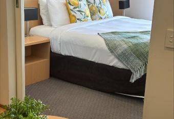 408 Abundant Abode CBD_Pad Best location has Balcony rooms