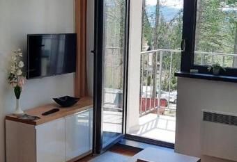 Apartman UNA - Titova vila has Balcony rooms