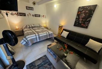 Finca El Remanso La Vega allows 18 year olds to book a room