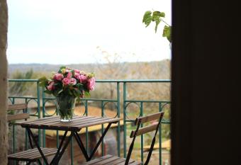 Neve Hagar allows 18 year olds to book a room