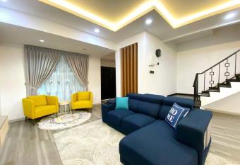 Modern Cozy House 4Room10pax @Near Sunway Carnival allows 18 year olds to book a room