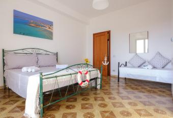 Maestrale Sea View Living Quarters has Smoking rooms