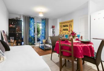 Appartement zen has Balcony rooms