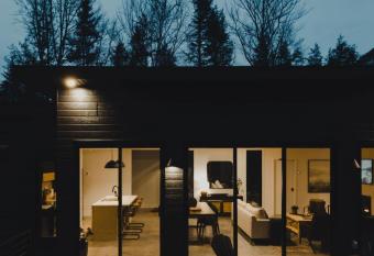 Cozy cabin nestled in the trees near Mont Tremblant allows 18 year olds to book a room