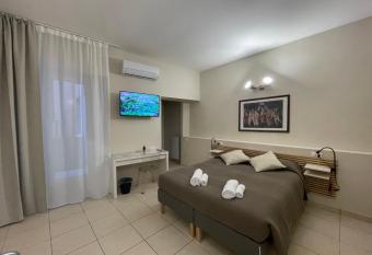 affittacamere Folignocentro allows 18 year olds to book a room