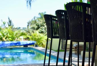 Villas de Morenos has Balcony rooms