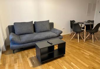 Gem  tliche Wohnung mit Terrasse has Balcony rooms