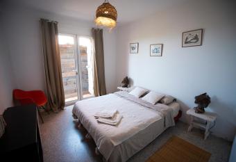 Satya Surf Camp has Balcony rooms