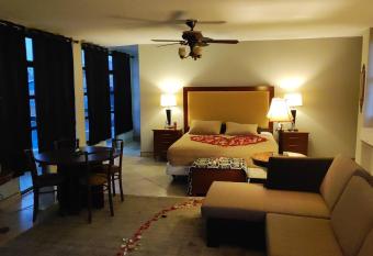 Penthouse TJ has Balcony rooms