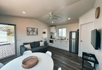 BIG4 Ulladulla Beachside Holiday Park allows 18 year olds to book a room