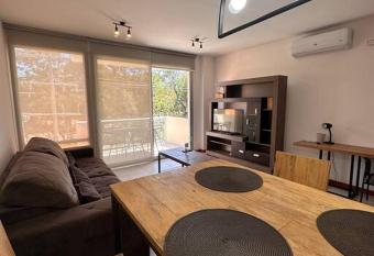 Manantiales Plaza 201 has rooms with a private hot tub